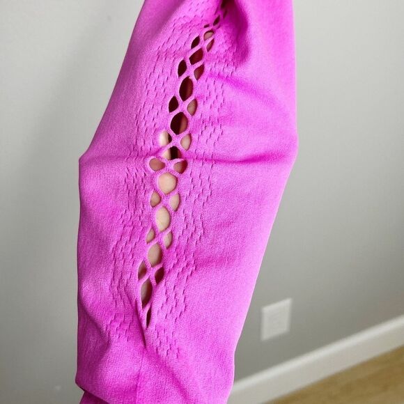 Fabletics Sculpt knit hot pink lattice side leggings size L - Picture 5 of 7